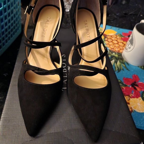 Talbots Shoes - TALBOTS  BLACK SUEDE ERICA STRAPPY PUMPS - SUEDE Sz 7.5